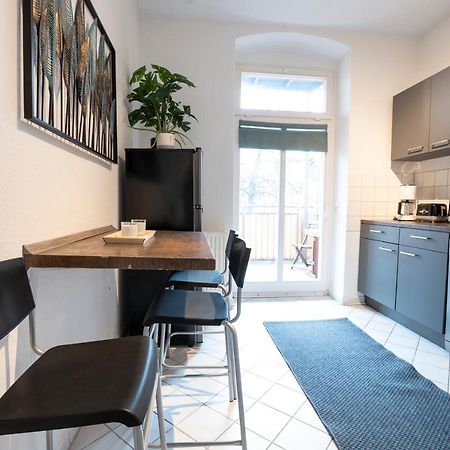 Zwickau Mittendrin, Tolles Balkon-Apartment Dış mekan fotoğraf
